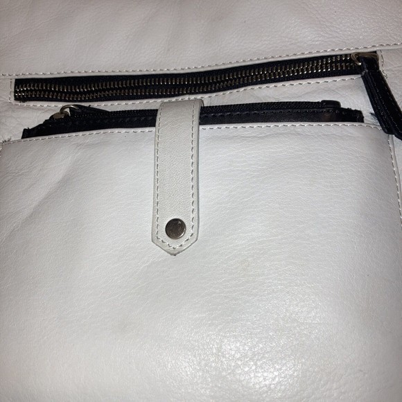 Off-White OR Cream Colored 100% Cowhide Leather Shoulder Bag Purse Bag Tote - Picture 5 of 10